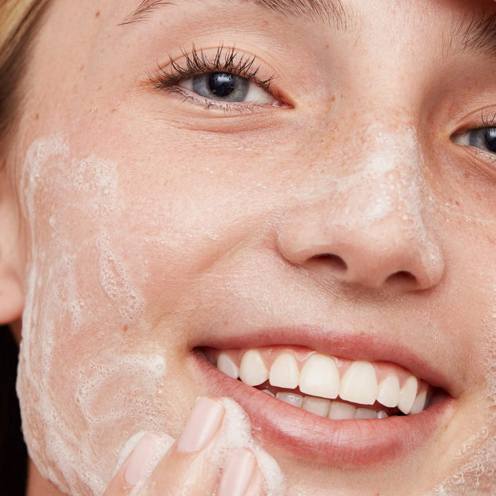 Peace Out 2% Salicylic Acid Acne Gel Cleanser
