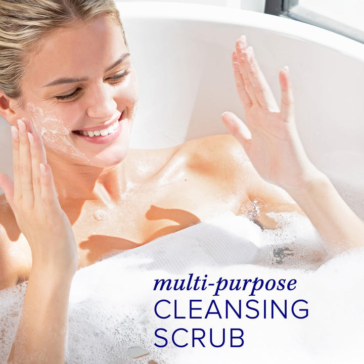 iS Clinical Cleansing Complex Polish Exfoliating Cleanser